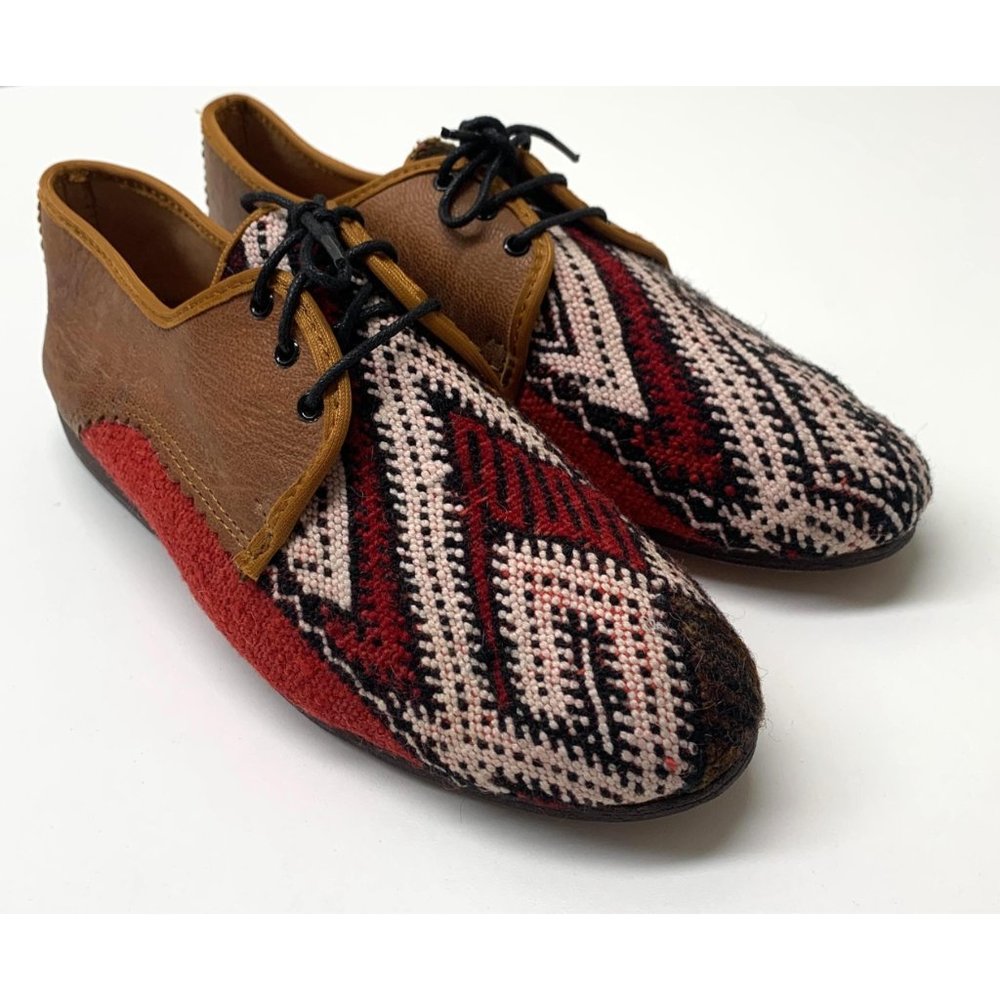 Moroccan Kilim & Leather Oxford Shoes - Women's Size 10 NWOT